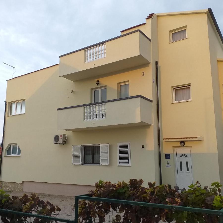 Apartments Mira Jadrtovac Exterior foto
