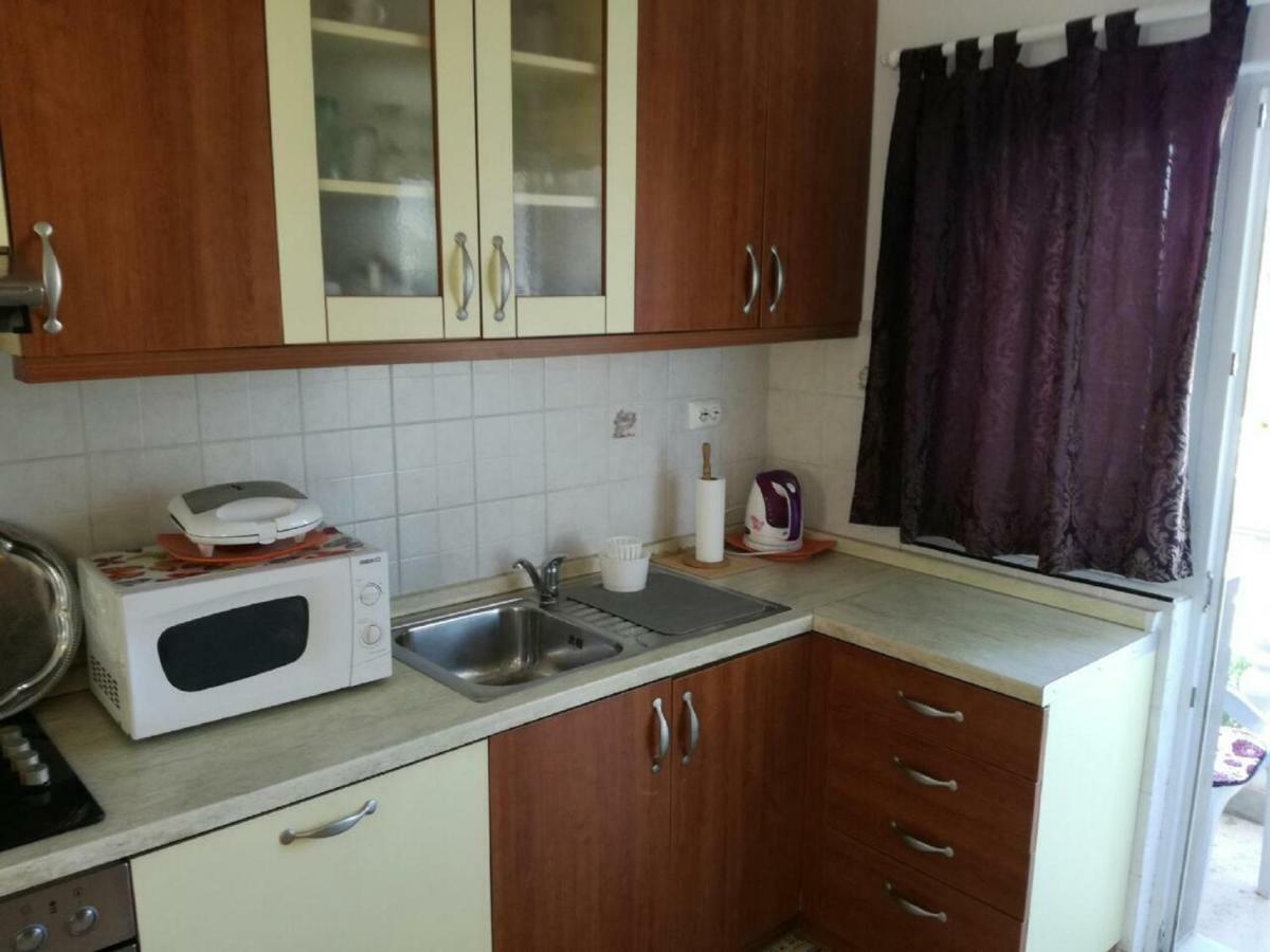 Apartments Mira Jadrtovac Exterior foto
