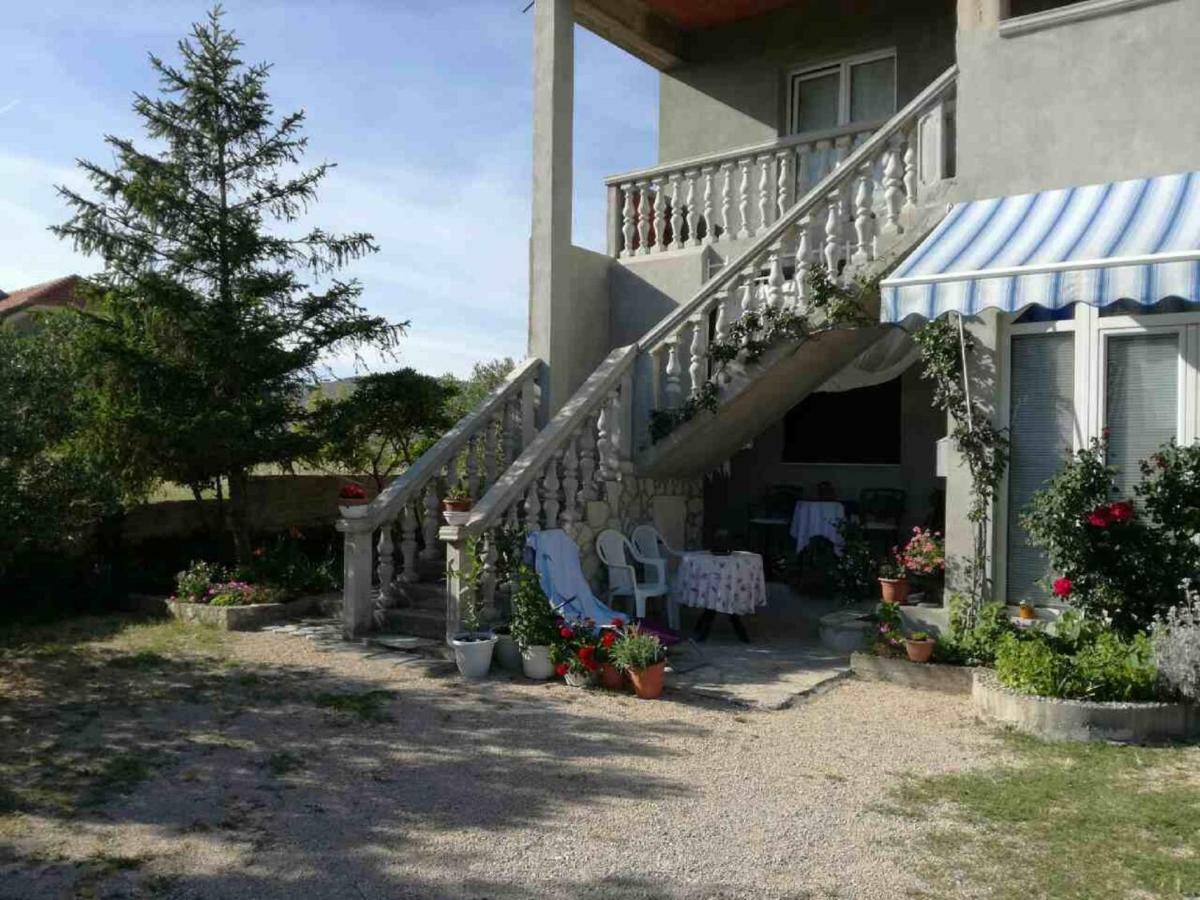 Apartments Mira Jadrtovac Exterior foto