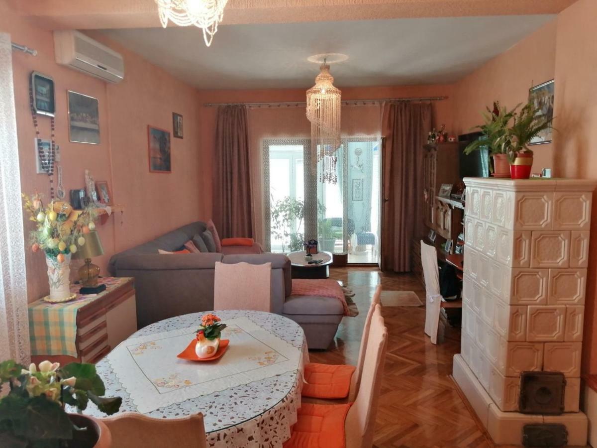 Apartments Mira Jadrtovac Exterior foto